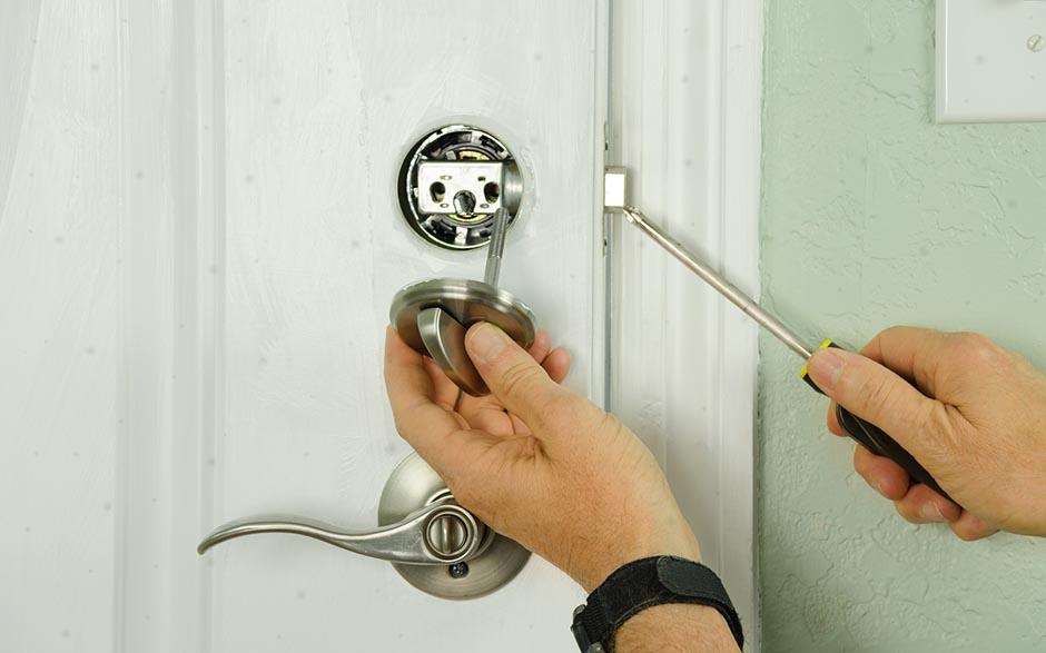 comment ouvrir une porte avec clé à l intérieur Noisiel